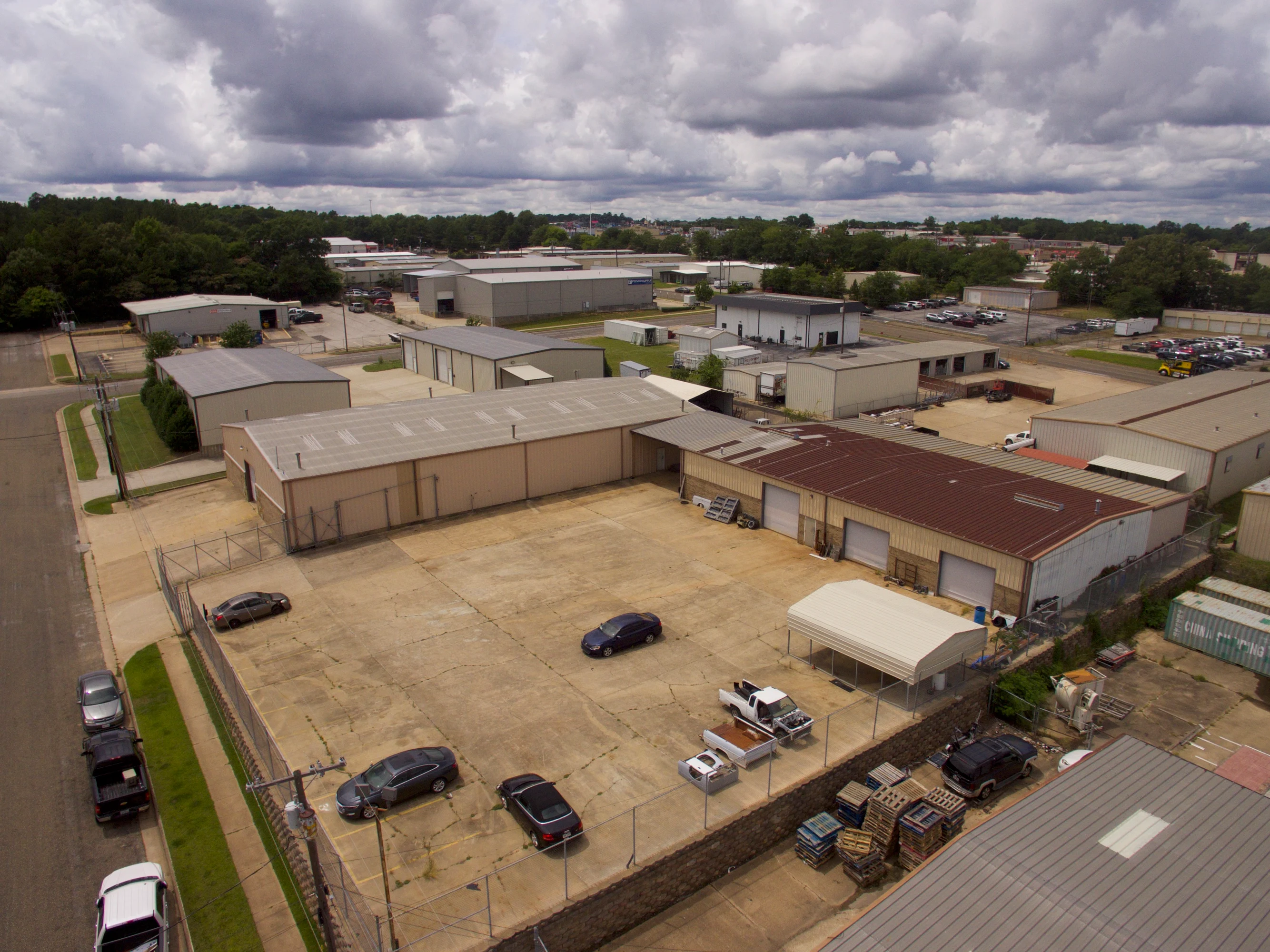 Exterior of the approximately 8,750-square-foot industrial building at 2005 Broussard Street in Tyler.