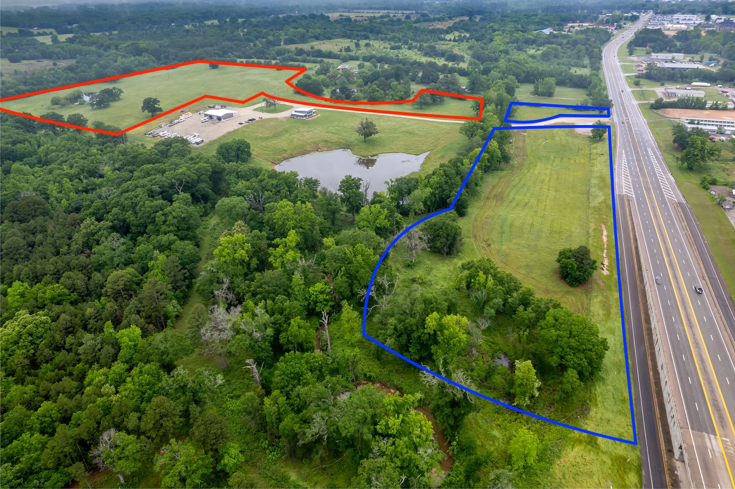 Aerial view of the available commercial development land fronting US-69 south of Mineola, Texas.